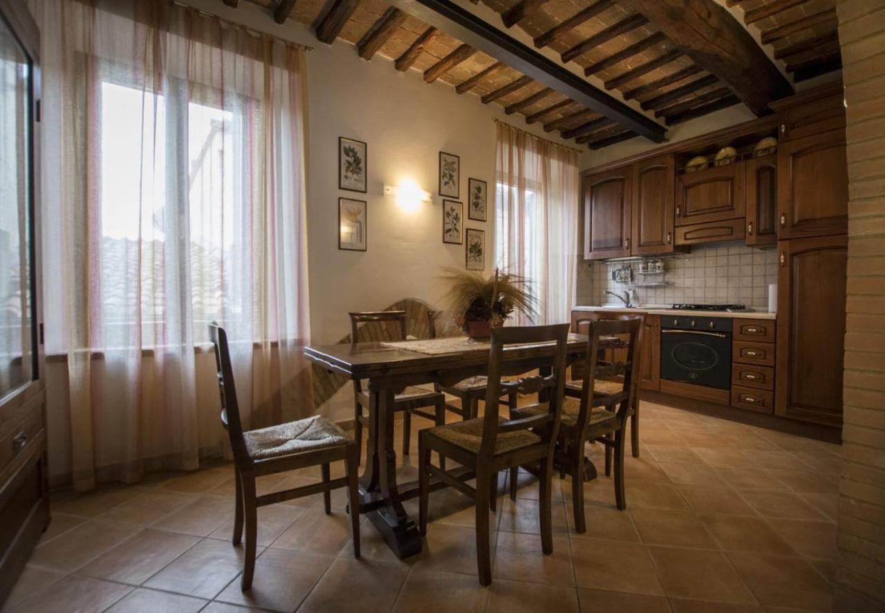 Dimora Tipica Toscana Apartment Monticiano Bagian luar foto